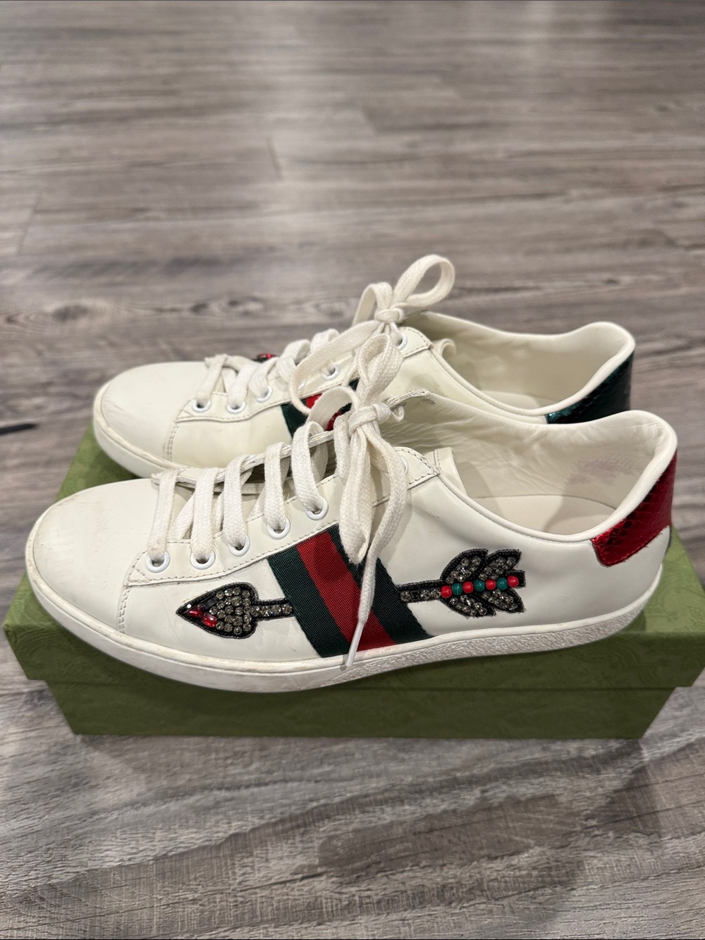 GUCCI ACE Arrow Embroidered Sneakers Women’s 38.5 US Size 8.5 Shoes - Picture 4 of 16